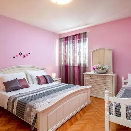 Adriatic Deluxe Apartment Dugi Rat Exterior photo